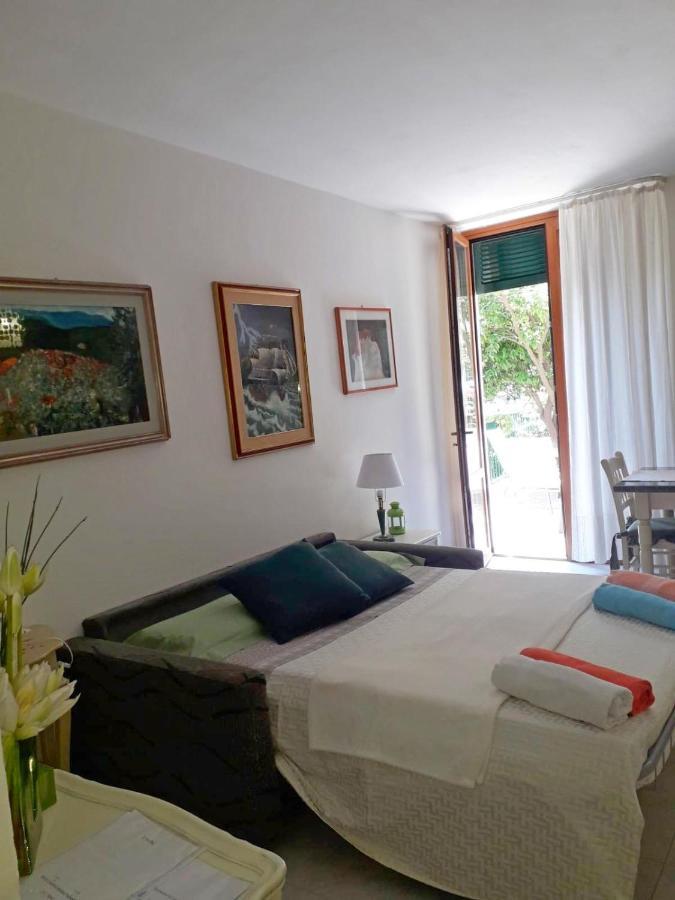 Chez Reny Terrazza Vista Mare Monterosso al Mare Exterior photo